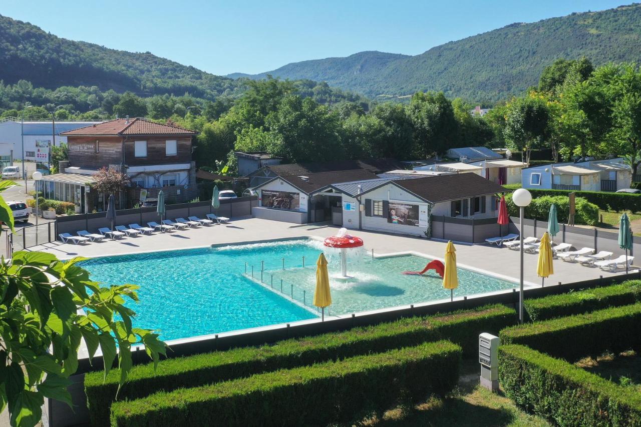 Camping du Lac Foix Bagian luar foto