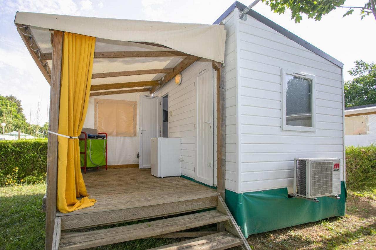 Camping du Lac Foix Bagian luar foto
